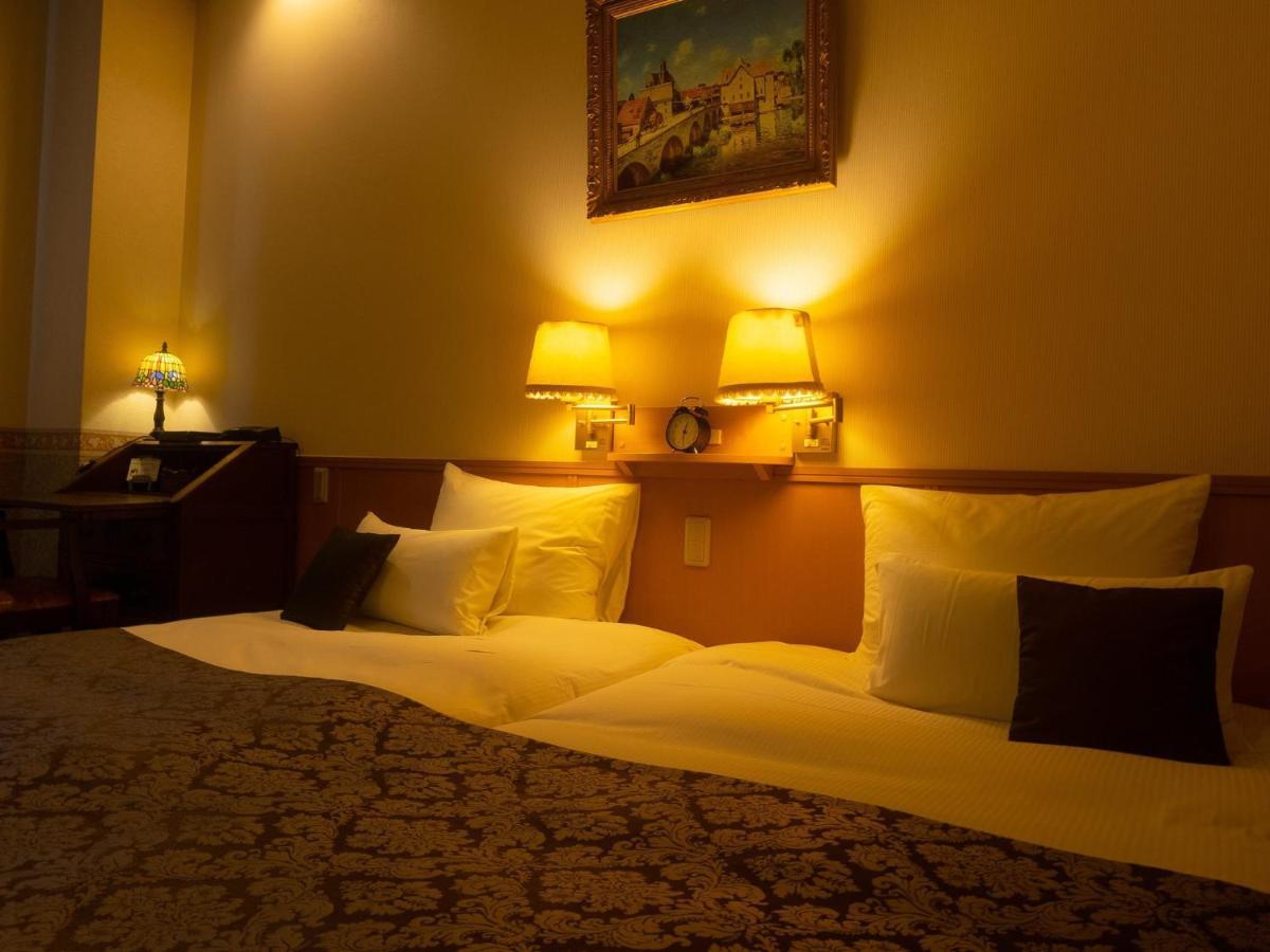Chres Hotel Kochi  Exterior photo